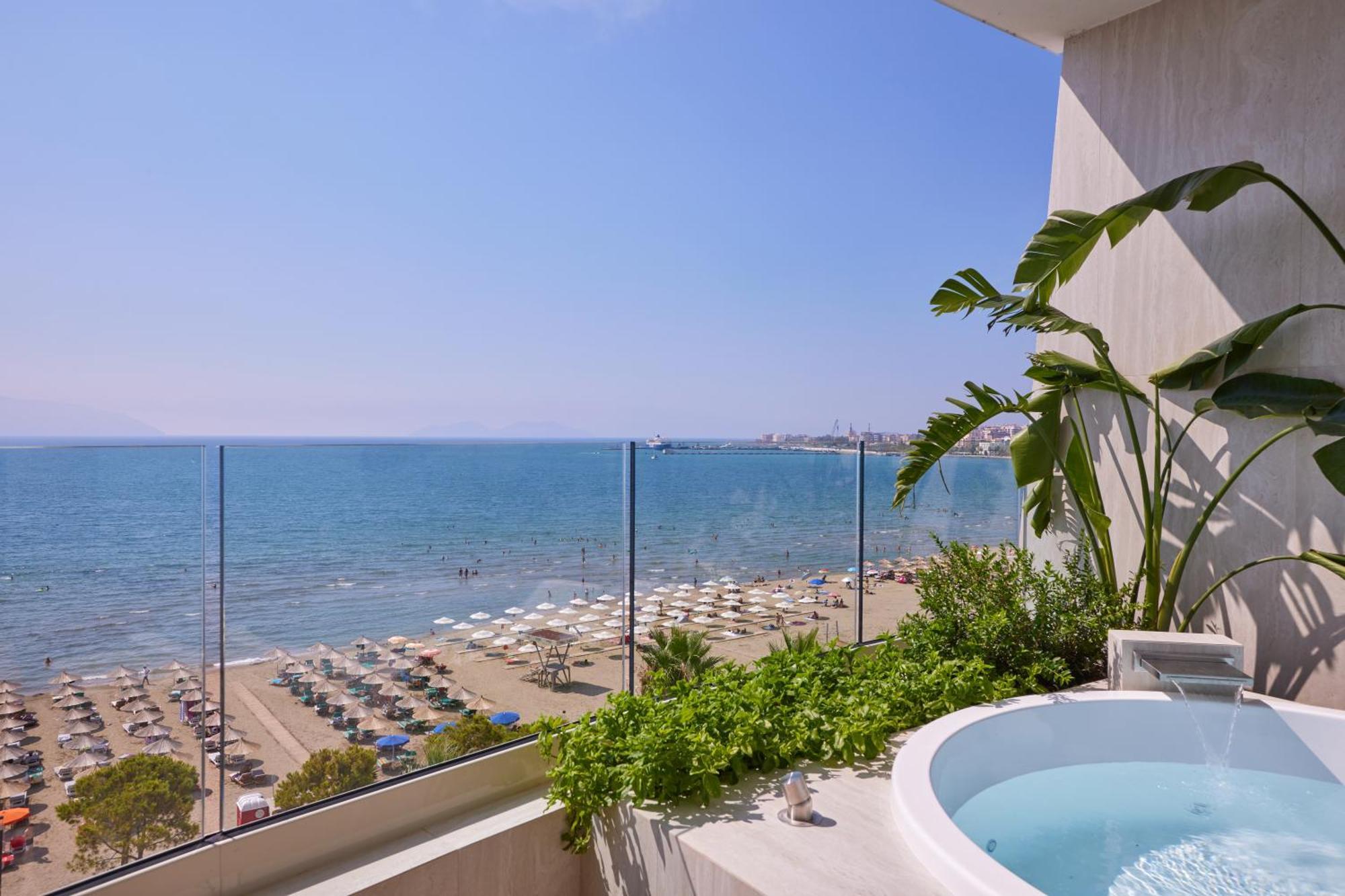 Valis Luxury Hotel Vlorë Exterior foto