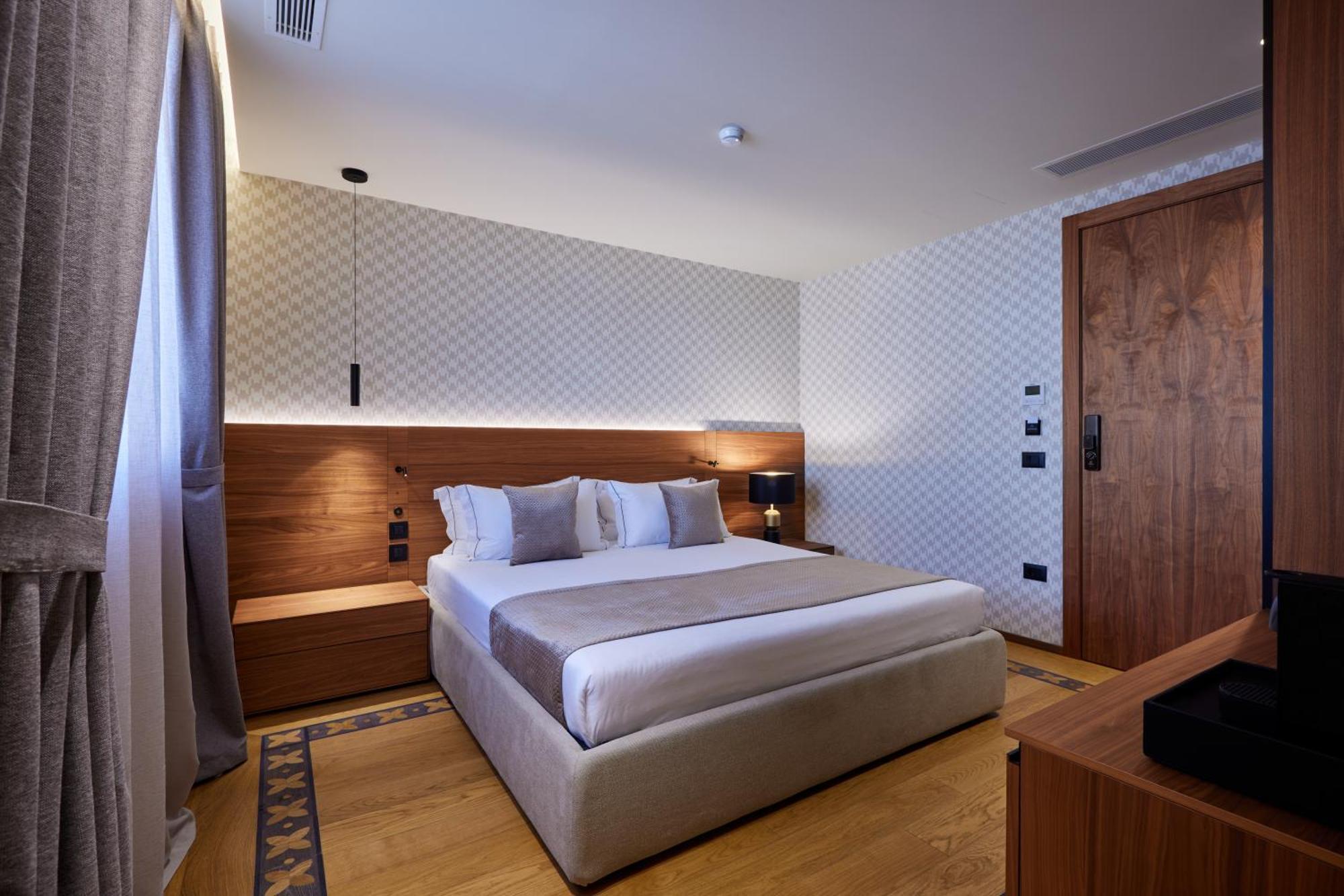 Valis Luxury Hotel Vlorë Zimmer foto