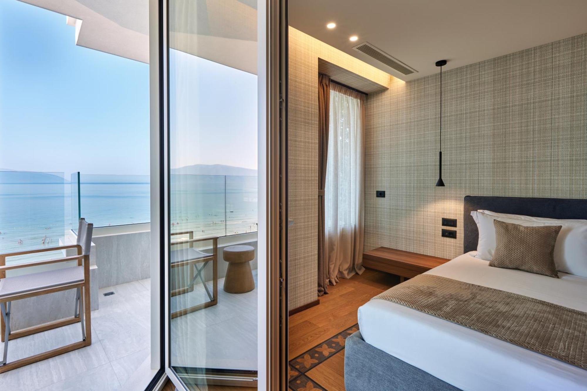 Valis Luxury Hotel Vlorë Exterior foto